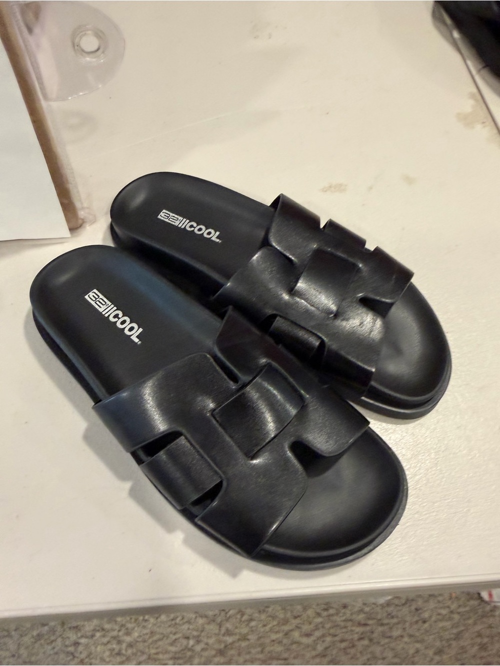 32 Degrees Cool Women's H-Band Sandals Black Soft Cushion Footbed Size 6 M